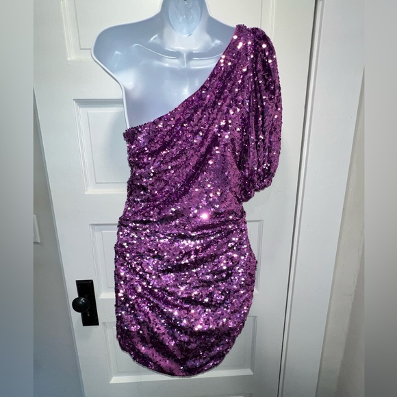 FOR LOVE & LEMONS Purple Pink Madeline Sequin One Shoulder Cocktail Mini Dress ✨ - Picture 5 of 9